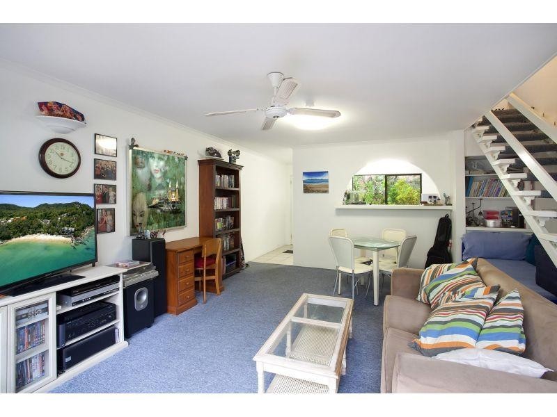 3/8 Kareela Avenue, Little Cove QLD 4567