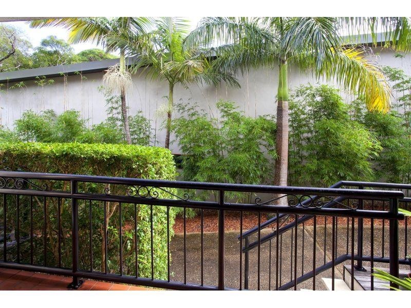 3/8 Kareela Avenue, Little Cove QLD 4567