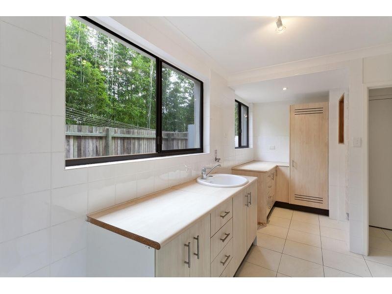 4 Arkana Drive, Noosa Heads QLD 4567