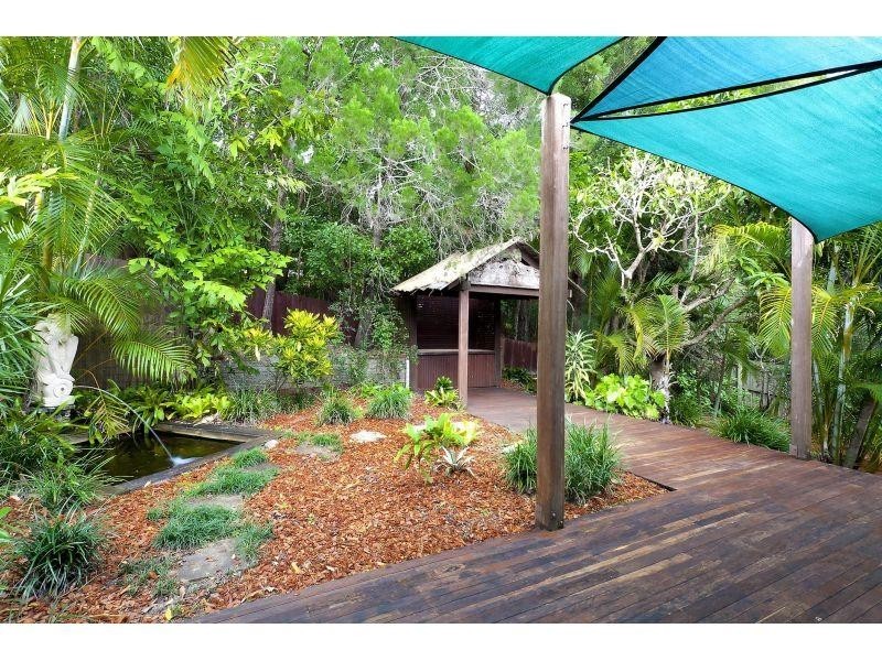 4 Arkana Drive, Noosa Heads QLD 4567