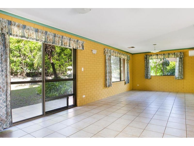 24 Parakeet Crescent, Peregian Beach QLD 4573