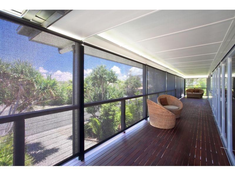 12 Wavecrest Drive, Castaways Beach QLD 4567