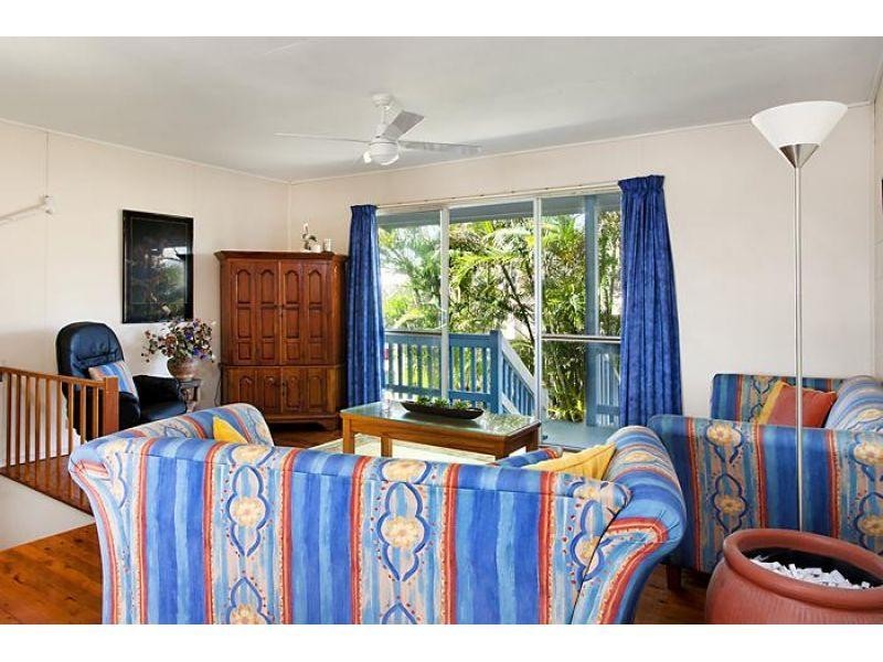 17 Petrel Street, Peregian Beach QLD 4573