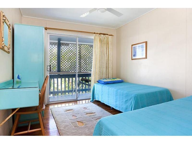 17 Petrel Street, Peregian Beach QLD 4573