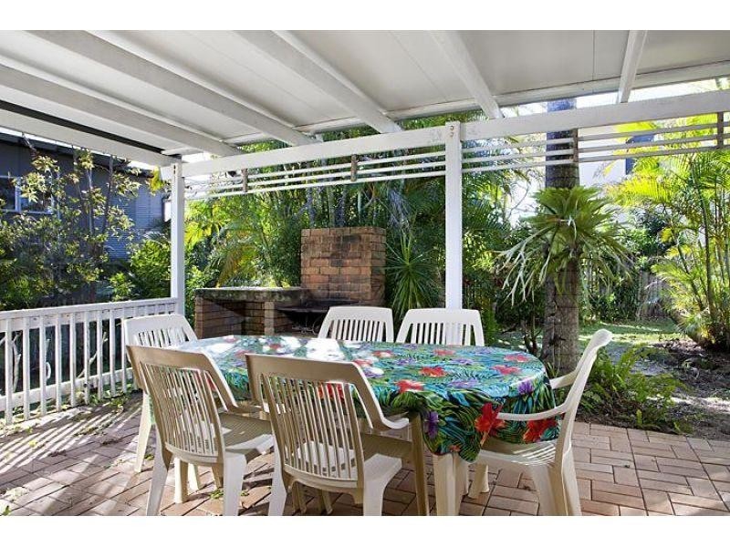 17 Petrel Street, Peregian Beach QLD 4573