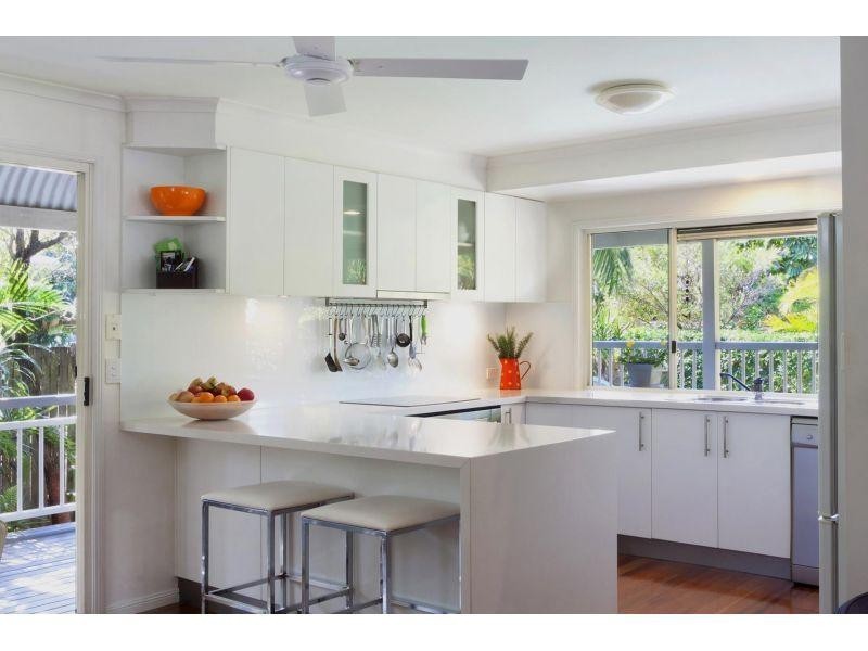 2 Sundown Court, Sunrise Beach QLD 4567