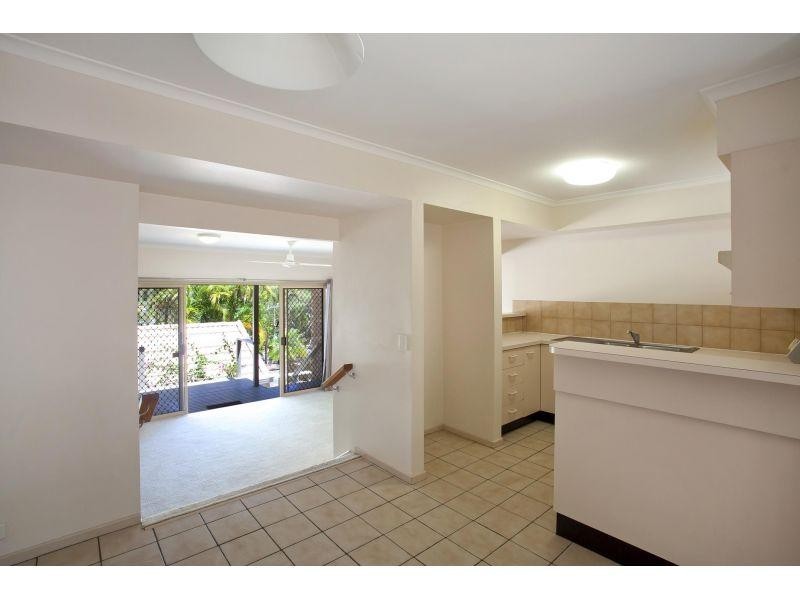 1 & 2/29 Bottlebrush Avenue, Noosa Heads QLD 4567