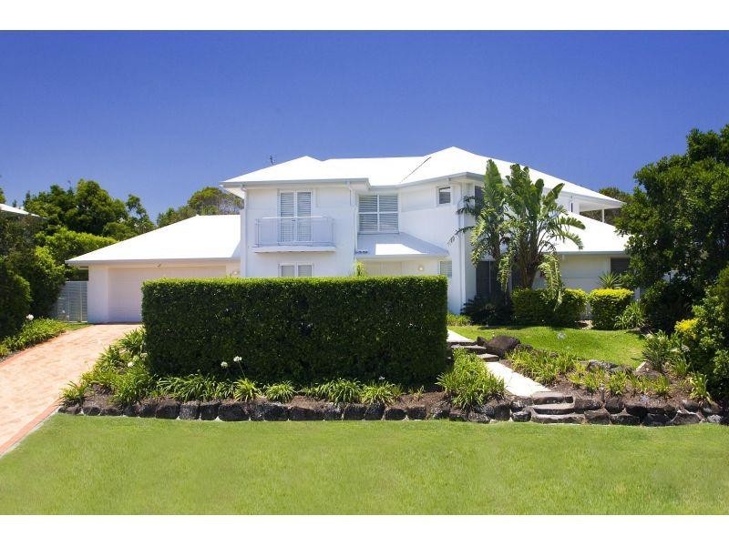 1 Bartill Court, Noosa Heads QLD 4567