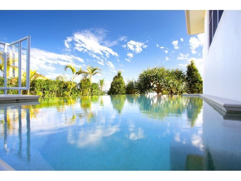 20 Captains Court, Sunrise Beach QLD 4567