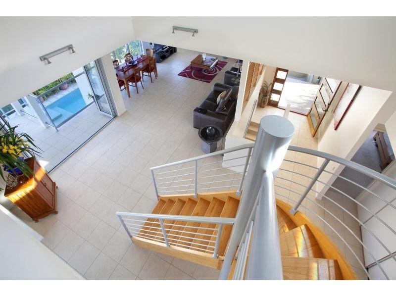 20 Captains Court, Sunrise Beach QLD 4567