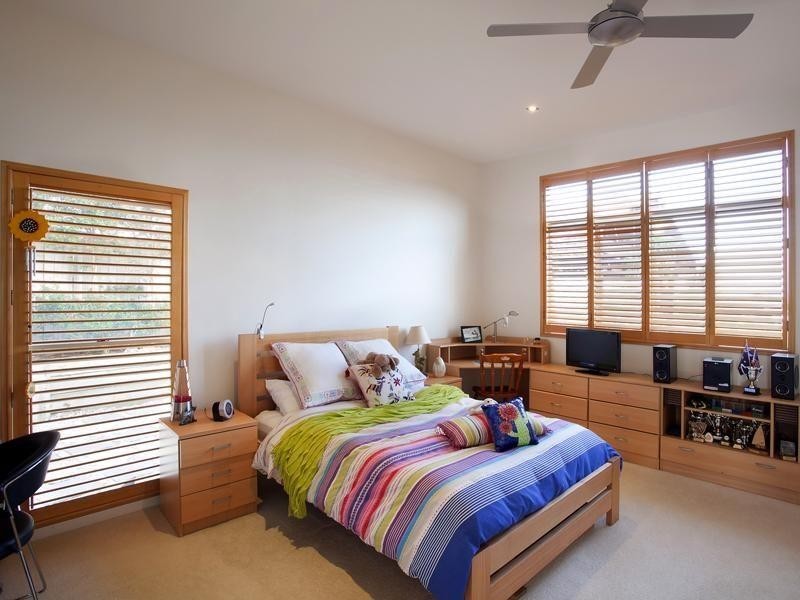 20 Captains Court, Sunrise Beach QLD 4567