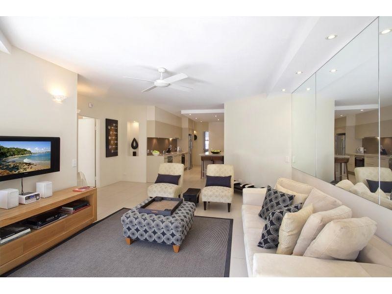 2/48 Park Road, Little Cove QLD 4567