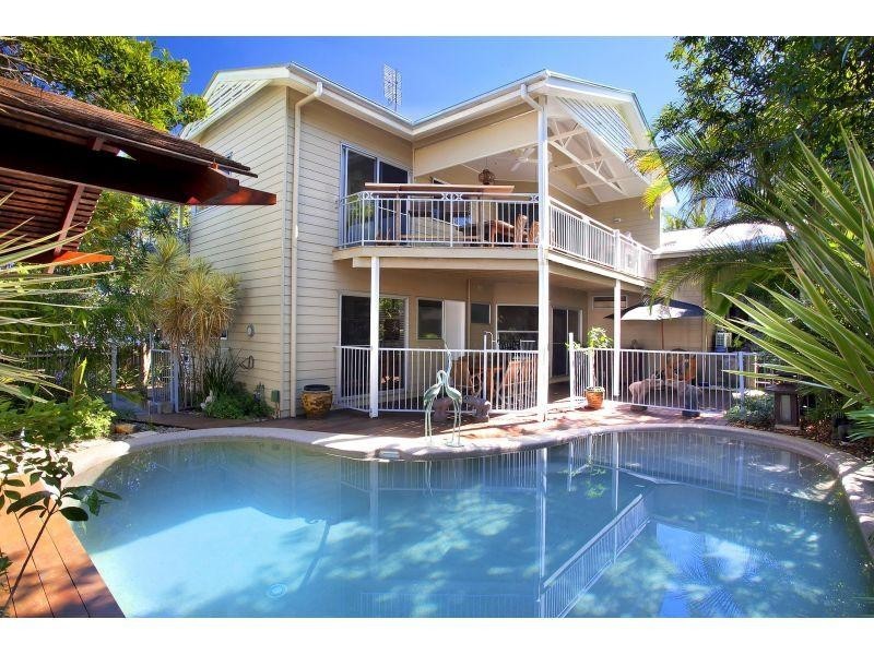 16 Wyona Drive, Noosa Heads QLD 4567