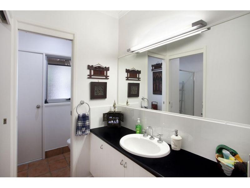 16 Wyona Drive, Noosa Heads QLD 4567