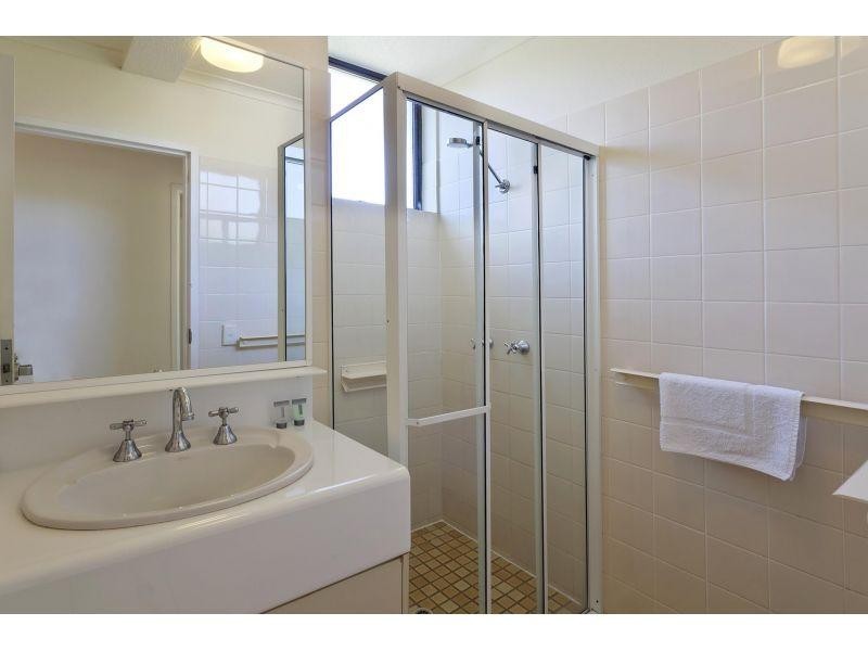 5/42 Alderly Terrace, Little Cove QLD 4567