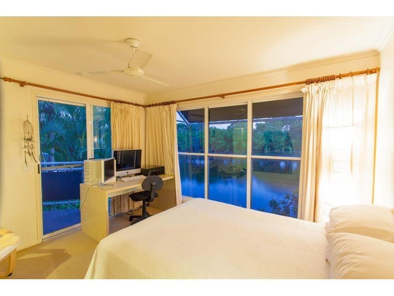 2/17 Laburnum Crescent, Noosaville QLD 4566