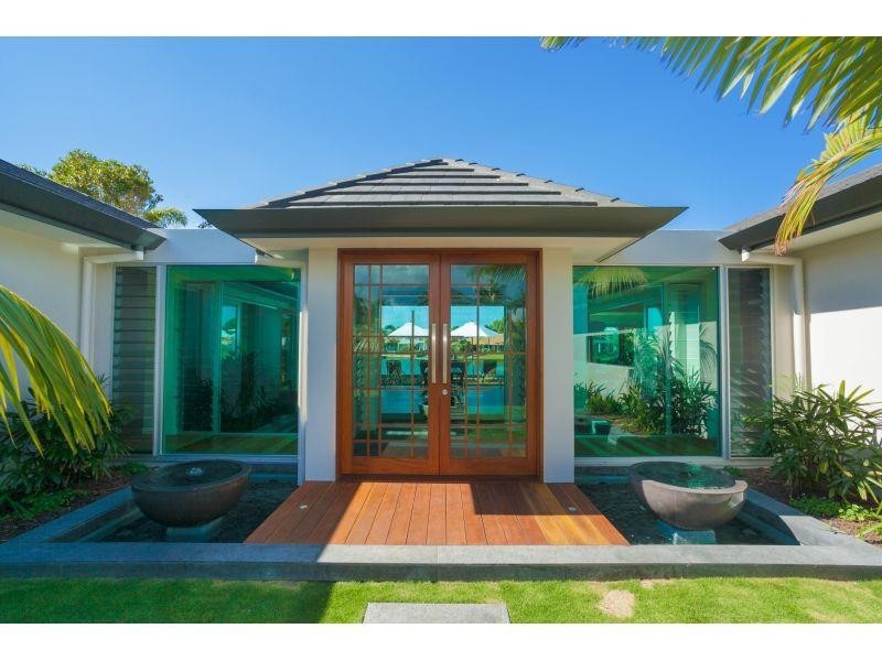 27 Shorehaven Drive, Noosa Waters QLD 4566