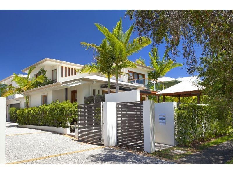 1/30 Ann Street, Noosaville QLD 4566