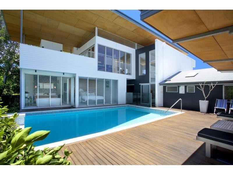 19 Woodlark Rise, Sunrise Beach QLD 4567