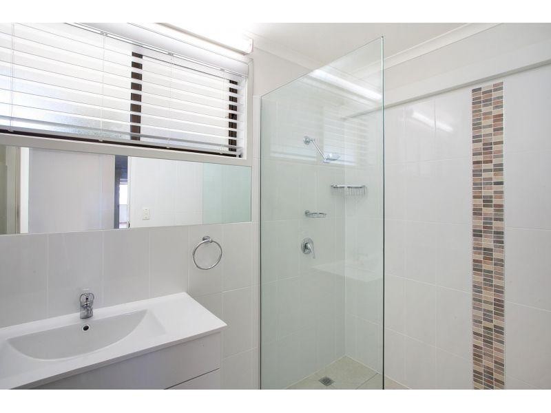 13 Laburnum Crescent, Noosaville QLD 4566