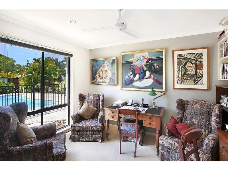 1 Wave Avenue, Noosaville QLD 4566