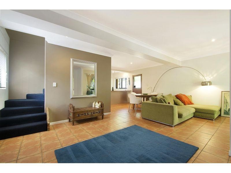 204 Edwards Street, Sunshine Beach QLD 4567