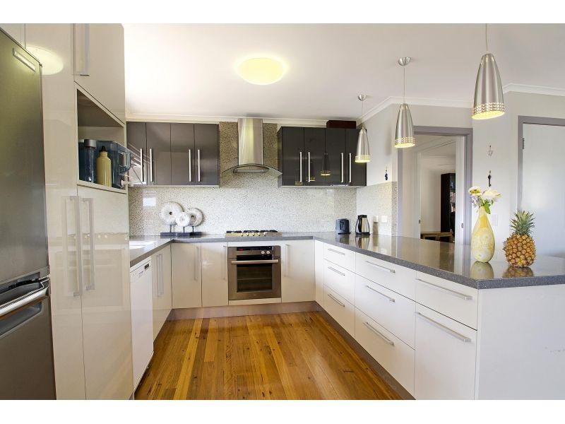 17 Hardy Street, Sunrise Beach QLD 4567