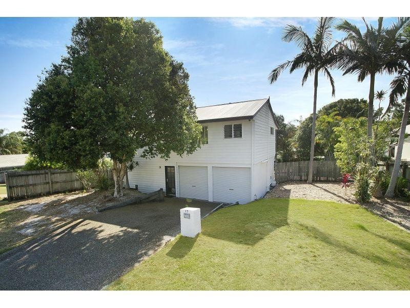 17 Hardy Street, Sunrise Beach QLD 4567