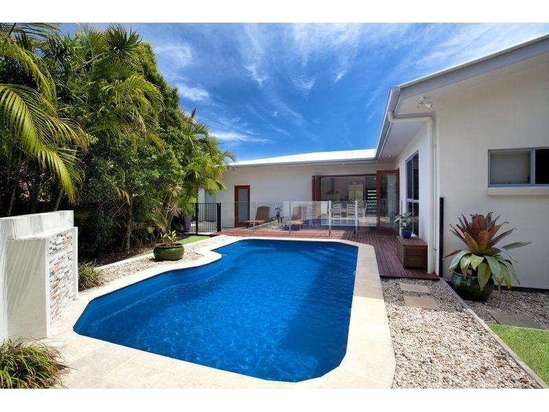 23 Ridgeway Street, Sunrise Beach QLD 4567