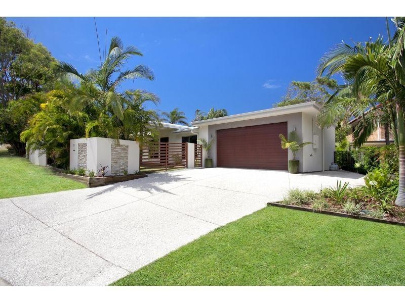 23 Ridgeway Street, Sunrise Beach QLD 4567