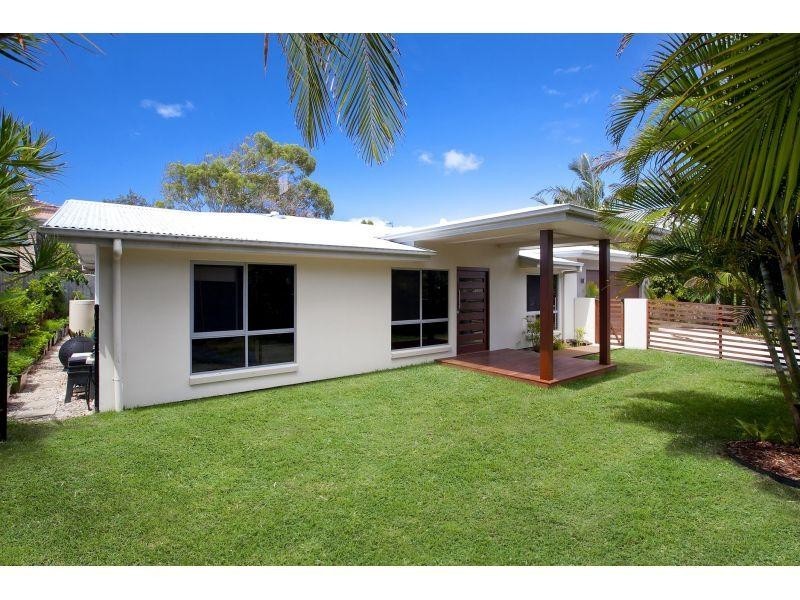 23 Ridgeway Street, Sunrise Beach QLD 4567
