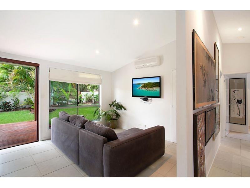 23 Ridgeway Street, Sunrise Beach QLD 4567