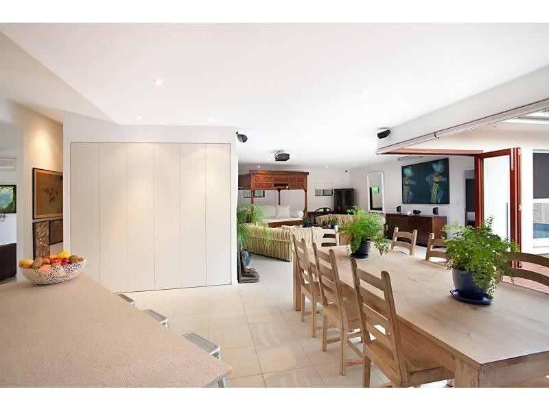 23 Ridgeway Street, Sunrise Beach QLD 4567