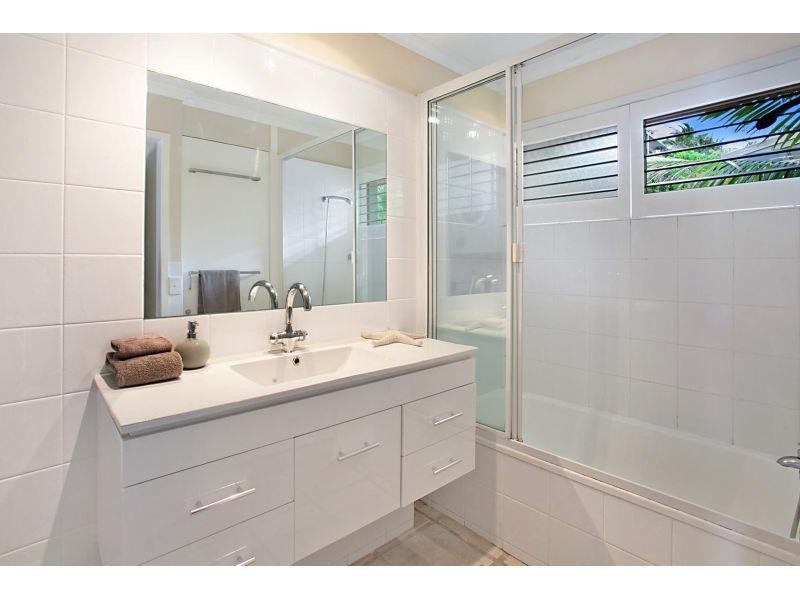 3/9 Belmore Terrace, Sunshine Beach QLD 4567