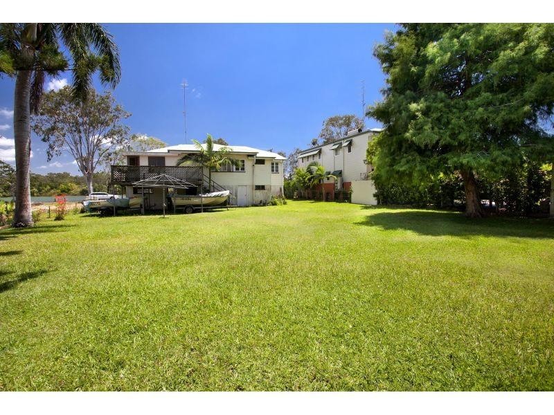 31 Hilton Esplanade, Tewantin QLD 4565