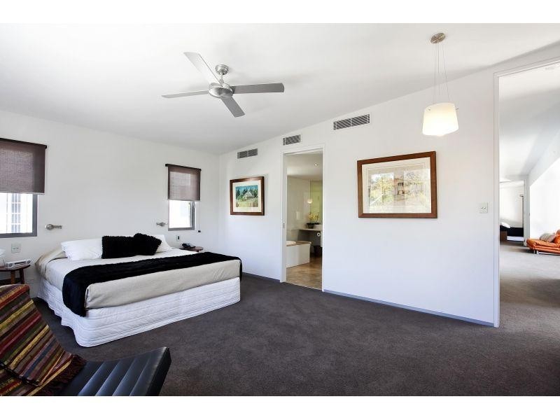 27 James Street, Noosaville QLD 4566