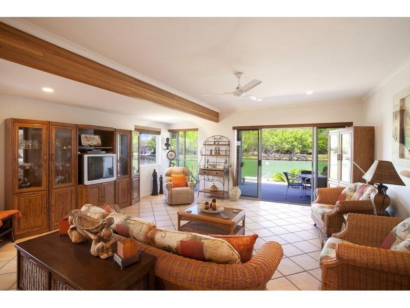 4/17 Laburnum Crescent, Noosaville QLD 4566