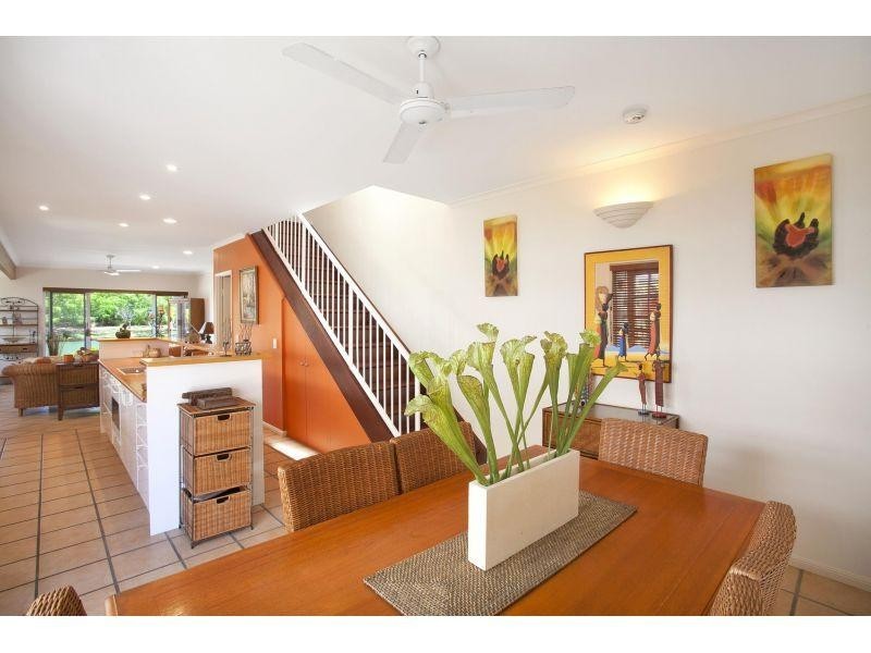 4/17 Laburnum Crescent, Noosaville QLD 4566