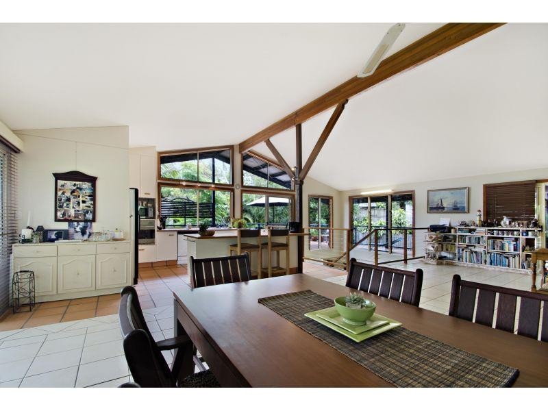 11 Swan Avenue, Sunshine Beach QLD 4567