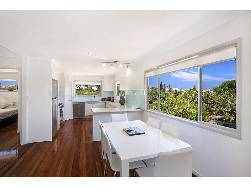 59 Orealla Crescent, Sunrise Beach QLD 4567