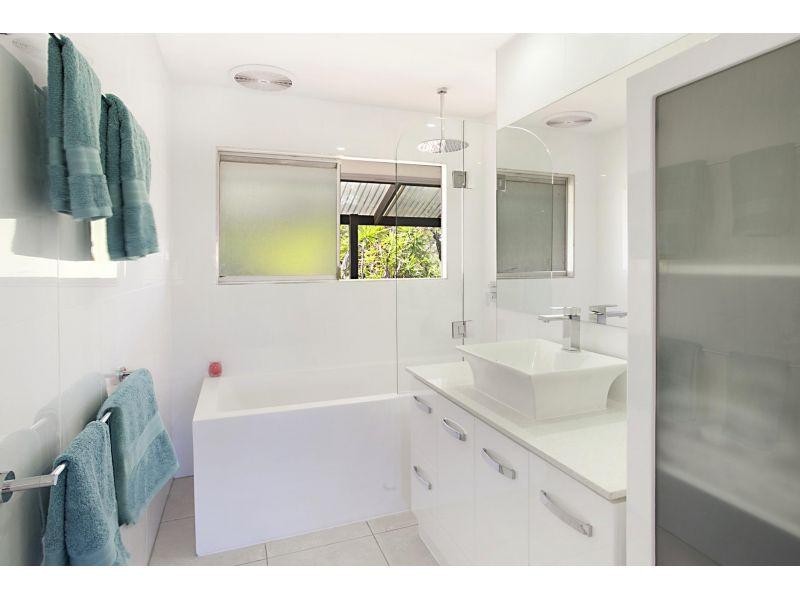 59 Orealla Crescent, Sunrise Beach QLD 4567