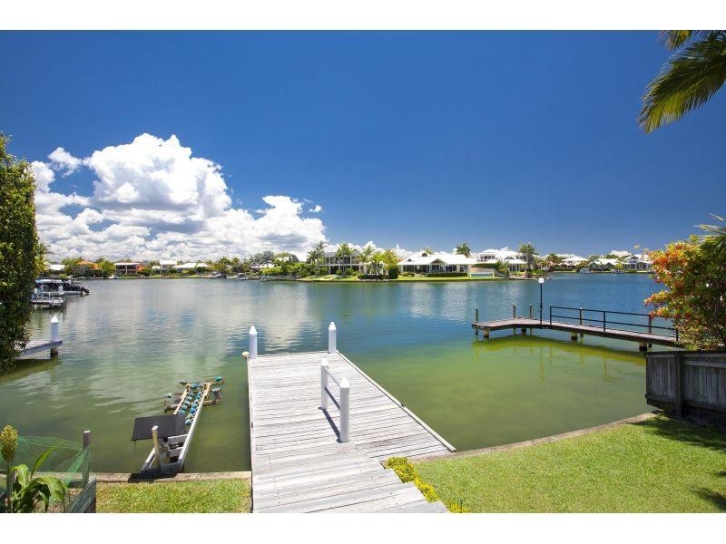 2 Topsails Place, Noosa Waters QLD 4566