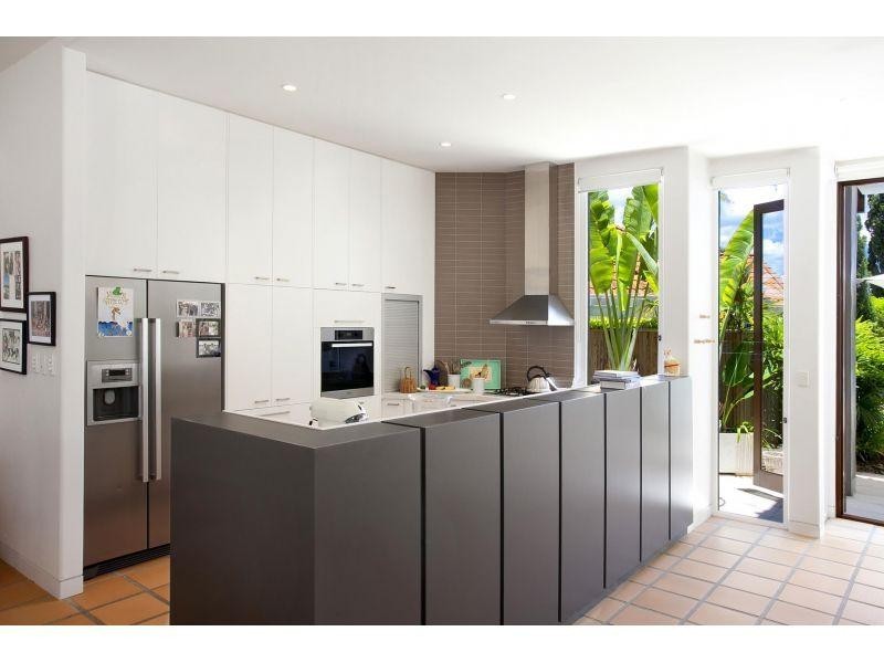 2 Topsails Place, Noosa Waters QLD 4566