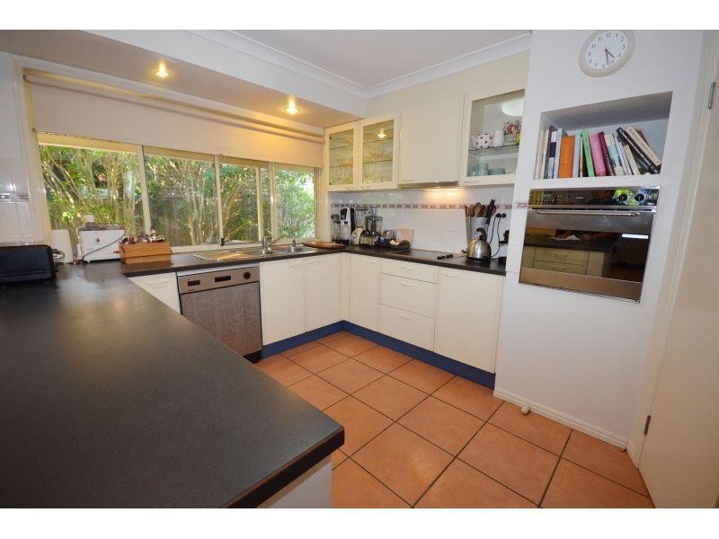 32 Callitris Crescent, Marcus Beach QLD 4573