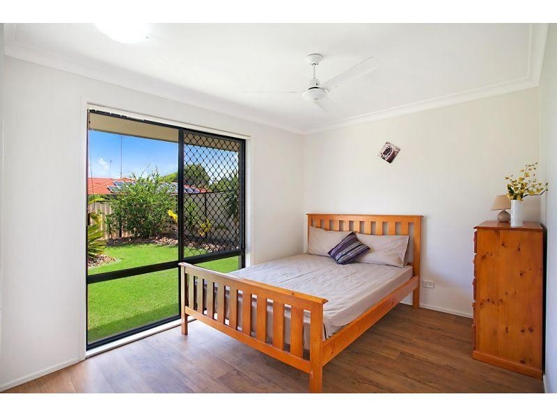 9 Sands Avenue, Noosaville QLD 4566