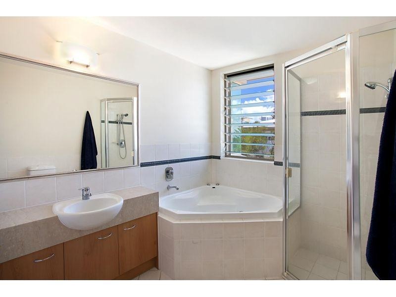 10/28 Duke Street, Sunshine Beach QLD 4567