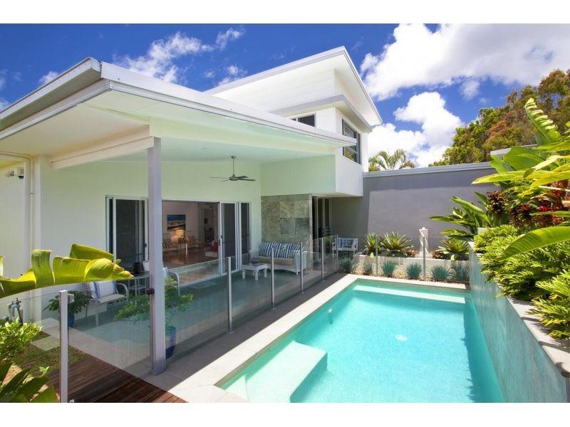 6 Wyona Drive, Noosa Heads QLD 4567