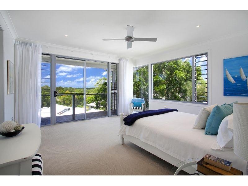 6 Wyona Drive, Noosa Heads QLD 4567