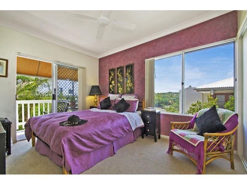 1/24 Orealla Crescent, Sunrise Beach QLD 4567