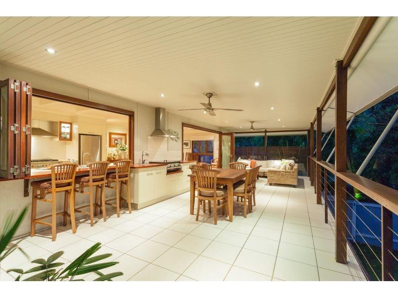 1 Arkana Drive, Noosa Heads QLD 4567